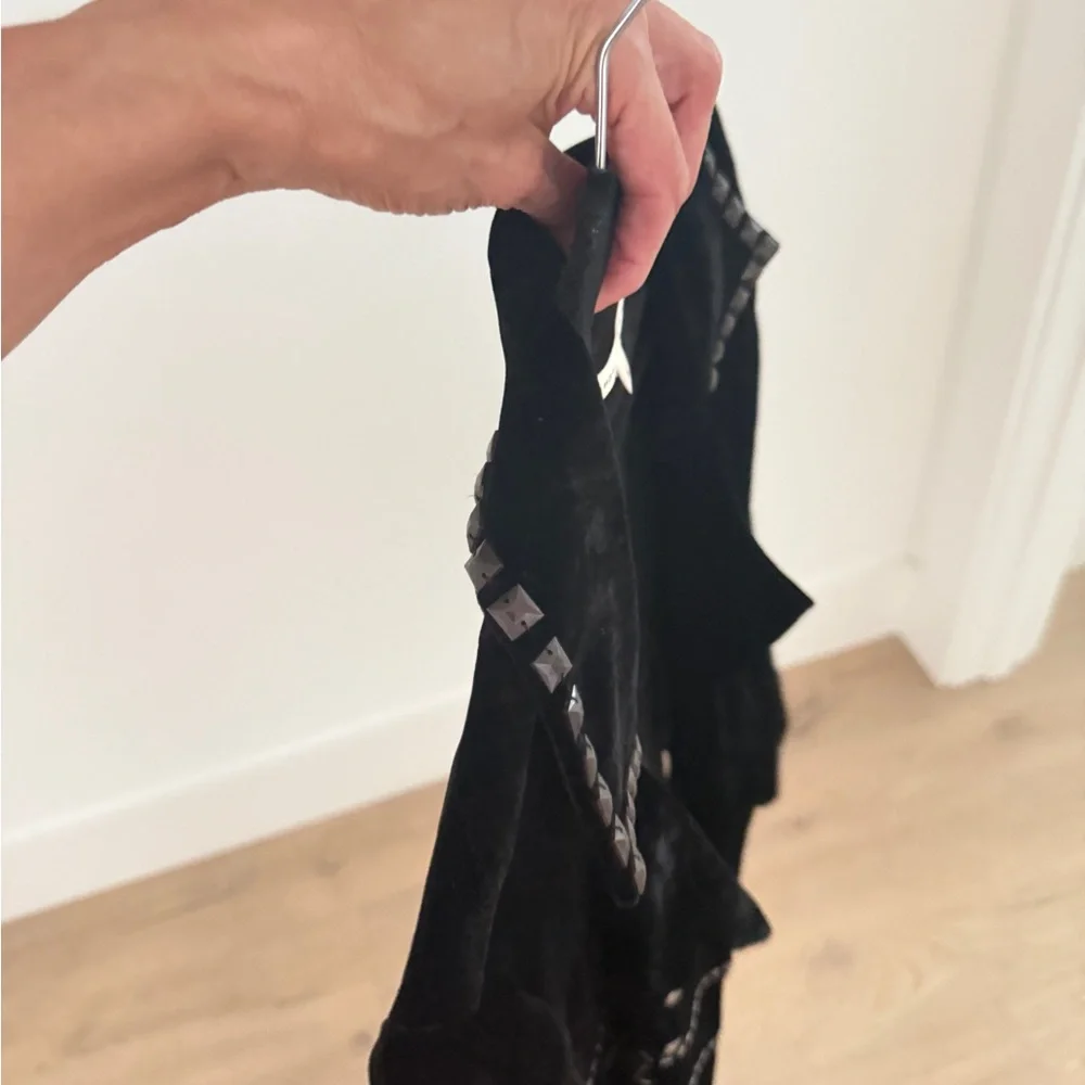 Elegant Black Velvet Women's Jacket, Size 6 - Picture 10 of 13